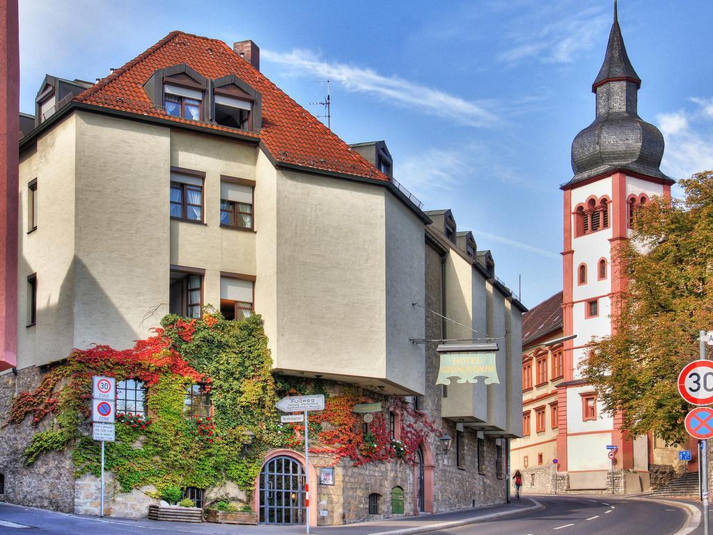 Hotel Gruner Baum Würzburg Exterior foto